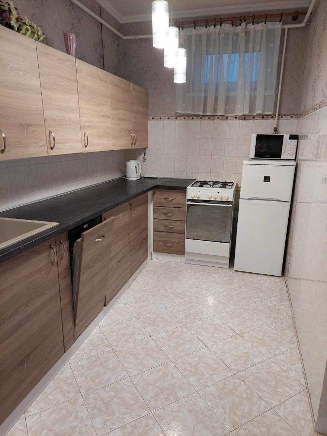 Апартаменти Almos Vendeghaz Гайдусобосло Екстер'єр фото